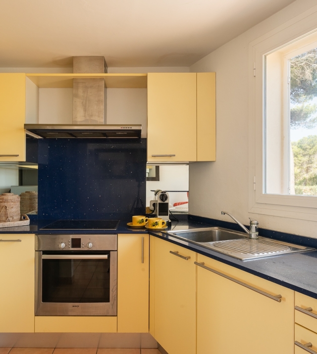 Resa Estates townhouse Ace sea views te koop sale kitchen.jpg